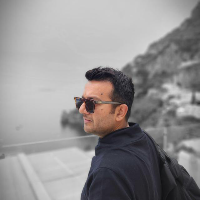 Nitin, Venus Plywood
